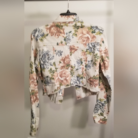 Tinseltown Women's Cropped Floral Denim Jacket with Frayed Hem - Picture 3 of 8